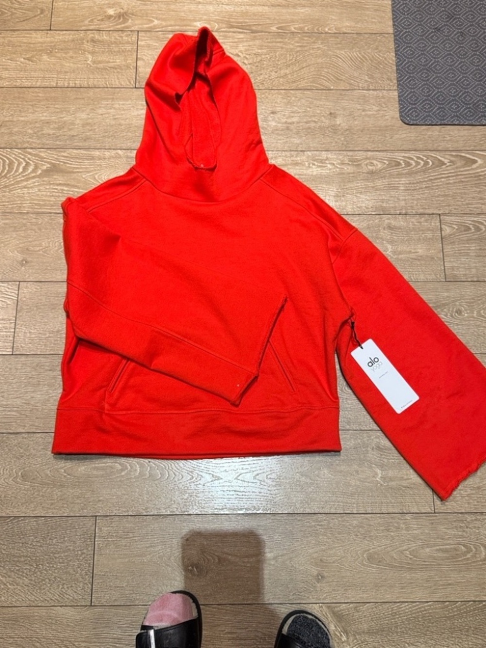 NWT ALO Yoga Low Key Hoodie - Bright Red